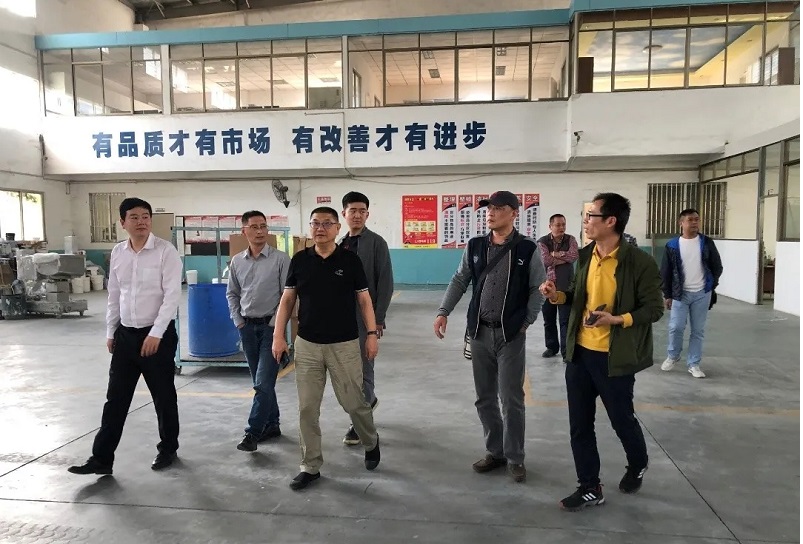 千色花交流合影