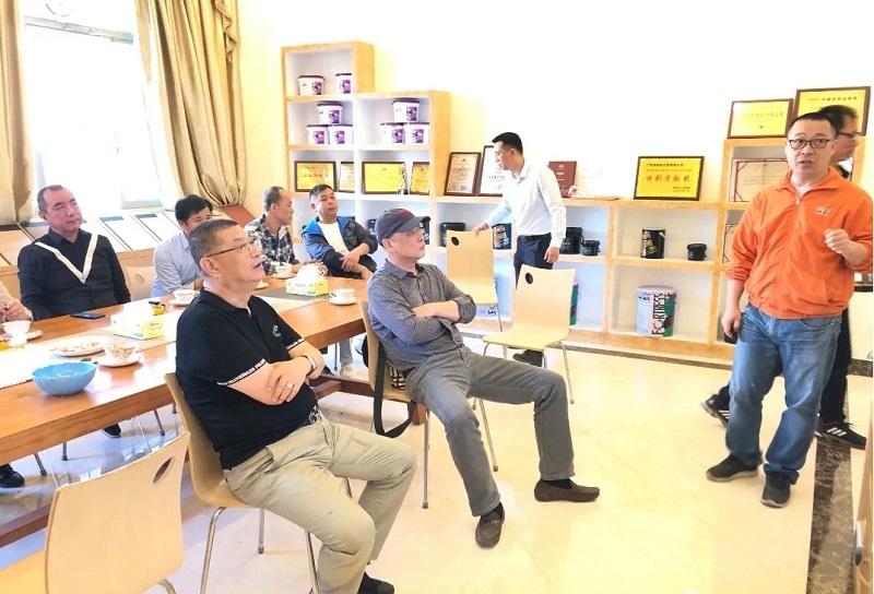 千色花交流合影