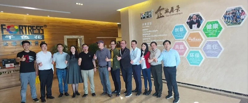 千色花交流合影